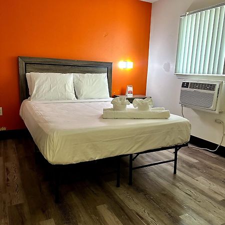Siegel Select Cincinnati Sharonville Glendale Extérieur photo