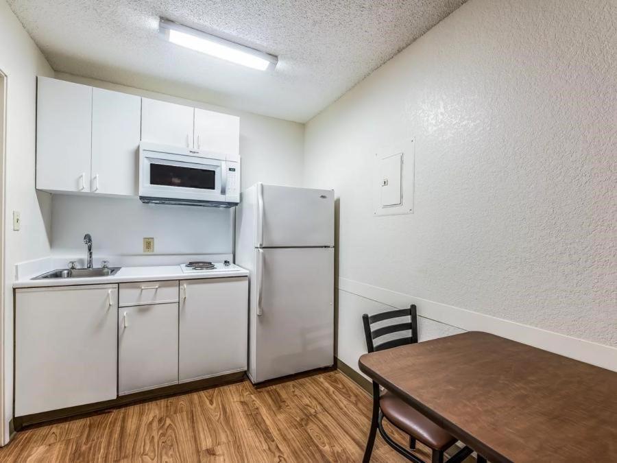 Siegel Select Cincinnati Sharonville Glendale Extérieur photo